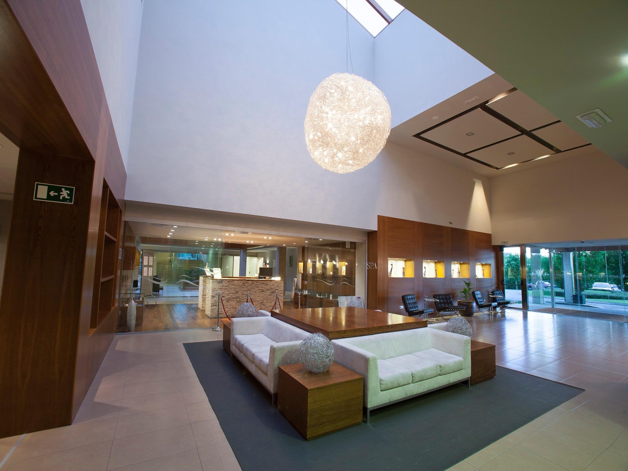 Attica21 Villalba Hotel 4*